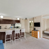 Отель Deluxe Ocean View Condo 2 Queen Beds in Waikiki, FREE Parking & Wi-Fi by Koko Resort Vacation Rental, фото 5