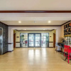 Отель Comfort Inn & Suites, фото 1