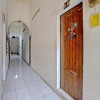 Отель OYO 91891 B41m Residence Syariah, фото 16