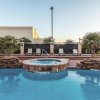 Отель La Quinta Inn & Suites by Wyndham Dallas Grand Prairie South, фото 18