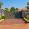 Отель Harare Haven - Luxurious 4-bed Villa, фото 16