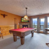 Отель Enchanted View Lodge, 3 Bedrooms, Sleeps 10, Pool Access, Mountain View, фото 10