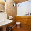 Отель Quirky 2 Bedroom Property in West End, фото 7