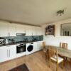 Отель Trendy 2BD Flat - 6 Minutes to Wimbledon, фото 11