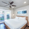 Отель Walk To Ski, Stylish & Bright! Ground Floor, Hot Tub, Pool 1 Bedroom Condo by RedAwning, фото 18