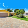 Отель Lakeshore - Private & Sanitized, Perfect for Social Distancing & Working From Home. Private Pool, Pe, фото 18
