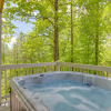 Отель Blue Ridge Getaway w/ Hot Tub & Seasonal View!, фото 18