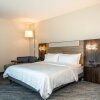Отель Holiday Inn Express & Suites Charlottesville, an IHG Hotel, фото 18