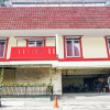 Отель OYO 90872 Coolz Homestay Tebet Near TIS Square, фото 18