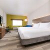 Отель Holiday Inn Express & Suites Ruskin, an IHG Hotel в Раскине