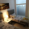 Отель Modern Refurbished Bungalow, Communial Poolwifi, фото 6