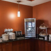 Отель Sleep Inn & Suites, фото 13