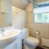 Отель Swanky Seaside Holiday Home in Fur near Sea, фото 9