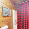 Отель Updated Parkway Retreat W/ Hot Tub & Game Room 3 Bedroom Cabin, фото 17