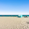 Отель Lovely Double Studio Hollywood Beach Free Parking, фото 13