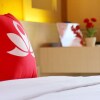 Отель Red Koi by Zen Rooms, фото 1