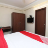 Отель Central Plaza By OYO Rooms, фото 17