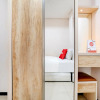 Отель OYO 90205 Queen Rent Apartment Gateway Pasteur, фото 12