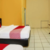 Отель OYO 92097 Hotel Sejahtera Syariah, фото 24