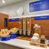 Отель Holiday Inn Express & Suites New Berlin, an IHG Hotel, фото 31