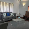 Отель Lovely 3 bed in Mount Pleasant - 2153, фото 3