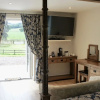 Отель The Lodge Bed and Breakfast, фото 1