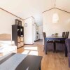 Отель Neat chalet with microwave 3.5 km. from the beach in Egmond, фото 14