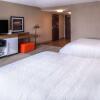 Отель Hampton Inn & Suites Wixom, фото 7