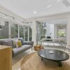 Отель First Class Luxurious Apartment On Noosa River Unit 1 Wai Cocos 215 Gympie Terrace, фото 15