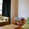 Отель 2 Bedroom Flat in Bruntsfield, фото 2