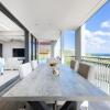 Отель Chic, Panoramic Penthouse - Spectacular  270 ° Ocean View, фото 8