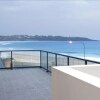 Отель Mollymook Beachfront Executive Apartment, фото 16