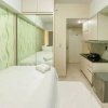 Отель Good Deal And Homey Studio At Springlake Summarecon Bekasi Apartment, фото 6