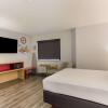 Отель Sleep Inn & Suites, фото 8