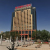 Отель Huang He  International   Hotel, фото 1