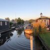 Отель Cozy House With Terrace in the Middle of Giethoorn, фото 30