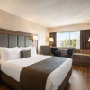 Отель Days Inn by Wyndham Victoria On The Harbour, фото 7