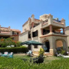 Отель Lazorde Beachfront Experience, фото 1