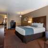Отель SureStay Plus Hotel By Best Western Salmon Arm, фото 3