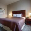 Отель Quality Inn & Suites, фото 23