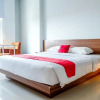 Отель Paramita Hotel by RedDoorz, фото 20