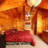 Отель Snow Bear by RedAwning, фото 4