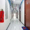 Отель OYO 91593 San San Rooms Apartment Gunung Putri Square, фото 9