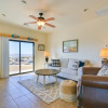 Отель Bright Cottage w/ Pool & Spa - 5 Mi to Lake Havasu, фото 2