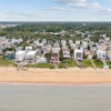 Отель Coastal Escape w Pool Pool Table Walk to Beach, фото 29