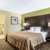 Отель QUALITY INN & SUITES FRANKLIN, фото 21