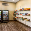 Отель Comfort Suites, фото 1