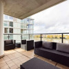 Отель The River Thames View - Stunning 2bdr Flat With Study Room + Balcony, фото 8