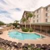 Отель Country Inn & Suites by Radisson, Mesa, AZ в Мезе