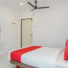 Отель Gurukrupa by OYO Rooms, фото 27